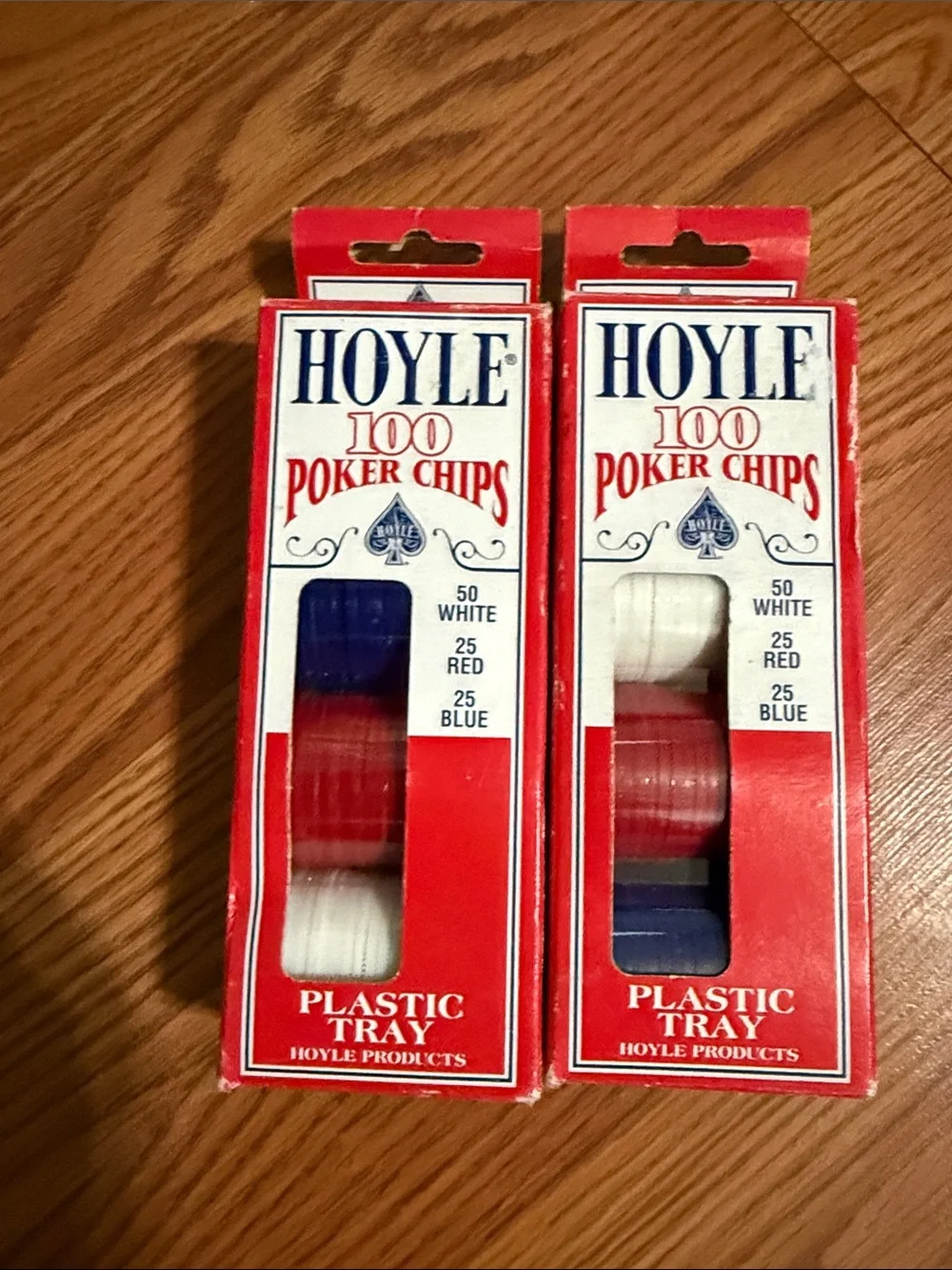 Red White Blue 100 Poker Chips - Plastic Tray ok of 2